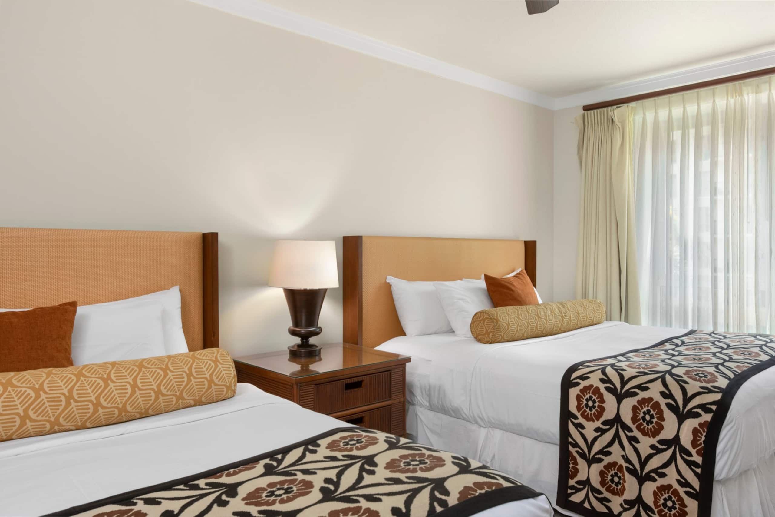 Condo in Lahaina · ★5.0 · 2 bedrooms · 4 beds · 2 baths - Image 31