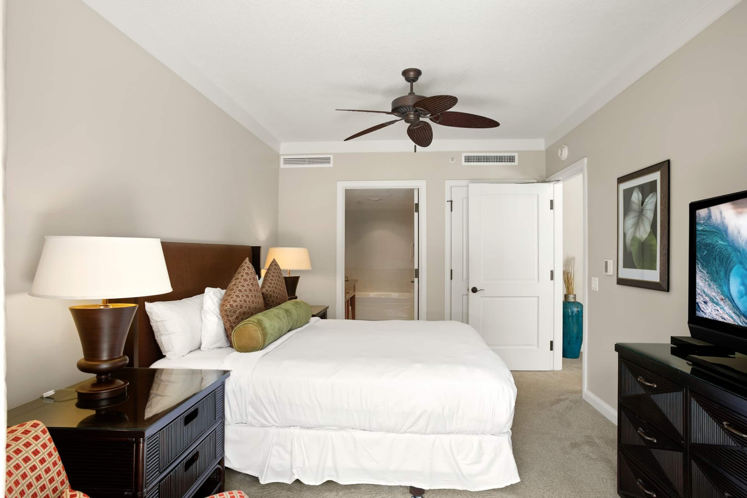 Condo in Lahaina · ★4.78 · 2 bedrooms · 3 beds · 2 baths - Image 29
