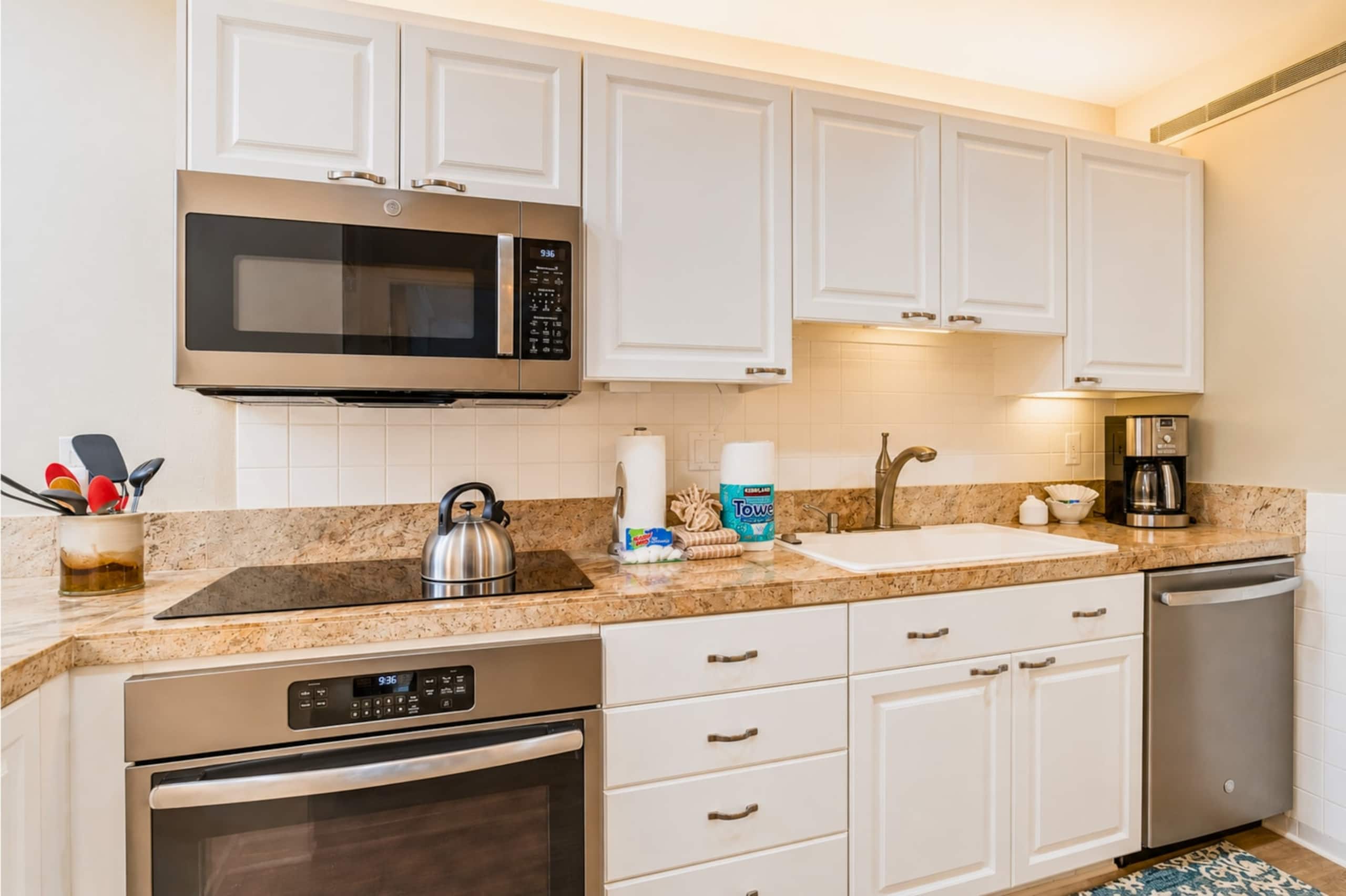Condo in Kihei · ★4.86 · 2 bedrooms · 3 beds · 2 baths - Image 25