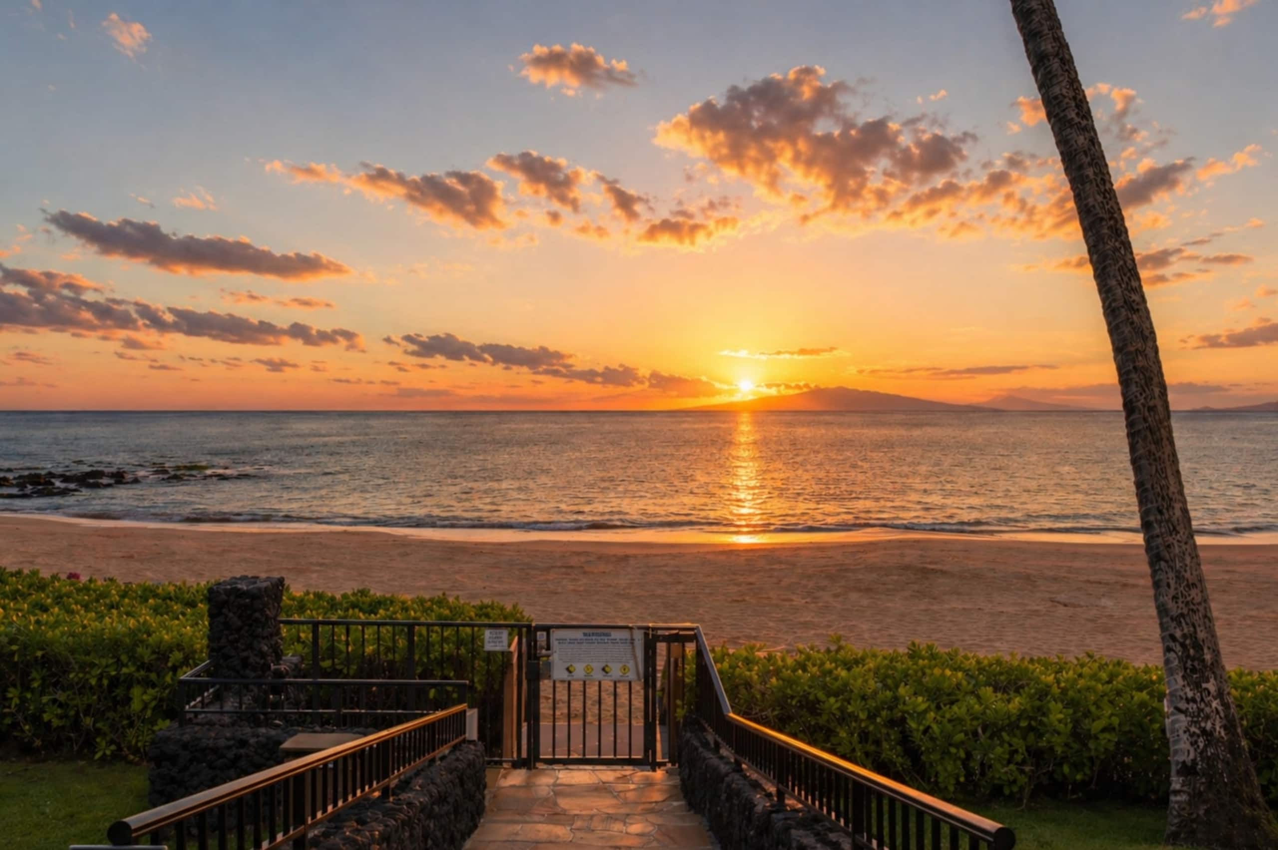 Condo in Wailea · ★4.18 · 2 bedrooms · 3 beds · 2 baths - Image 4