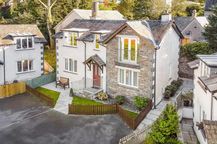 2 Bed In Windermere (Oc-lr001) - Ambleside