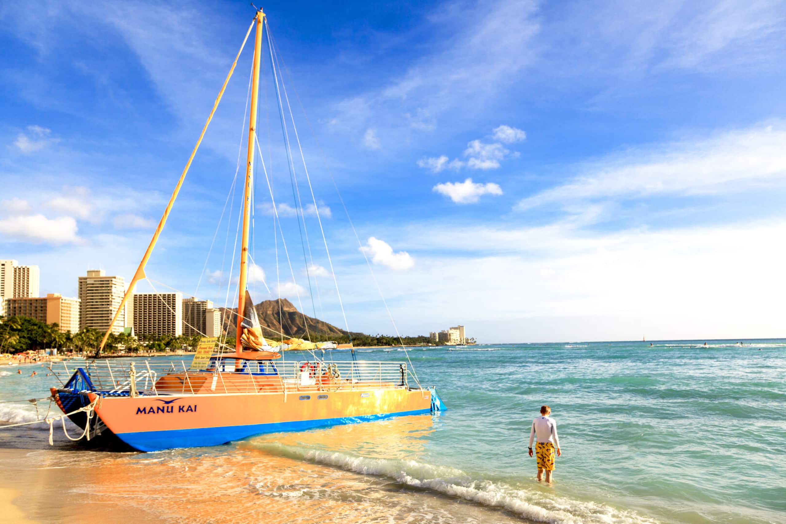 Condo in Honolulu · ★4.62 · 1 bedroom · 3 beds · 1 private bath - Image 22