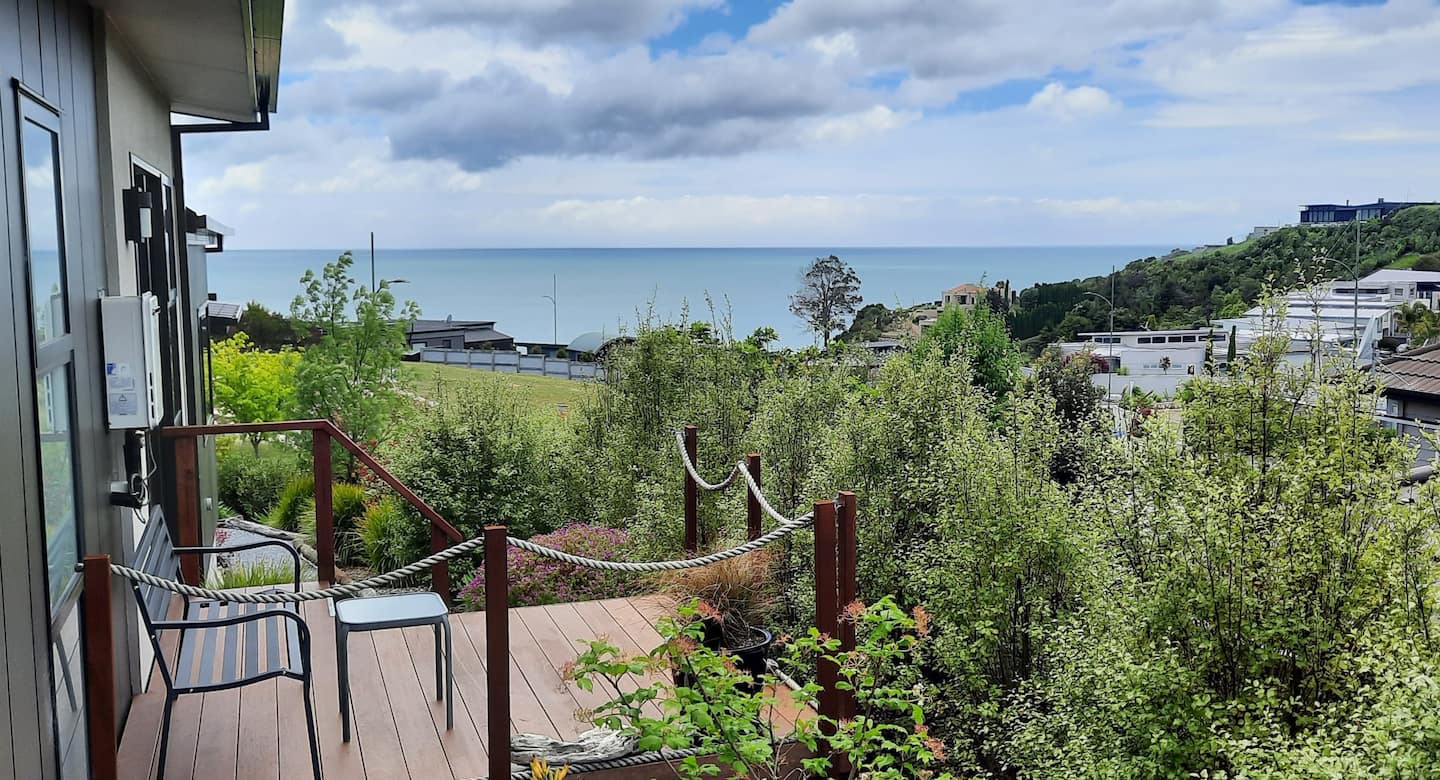 Stunning Views From "Kaiteriteri Heights" 5