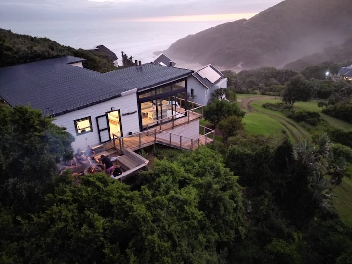 Beach House in Pullens Bay Haga-Haga Eastern Cape