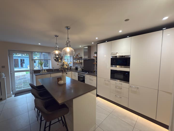 Spacious Luxury King Size Room In Private House - Oxford