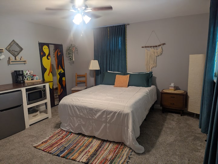 Отделна стая с удобно двойно легло. Детски легла са налични при поискване. 