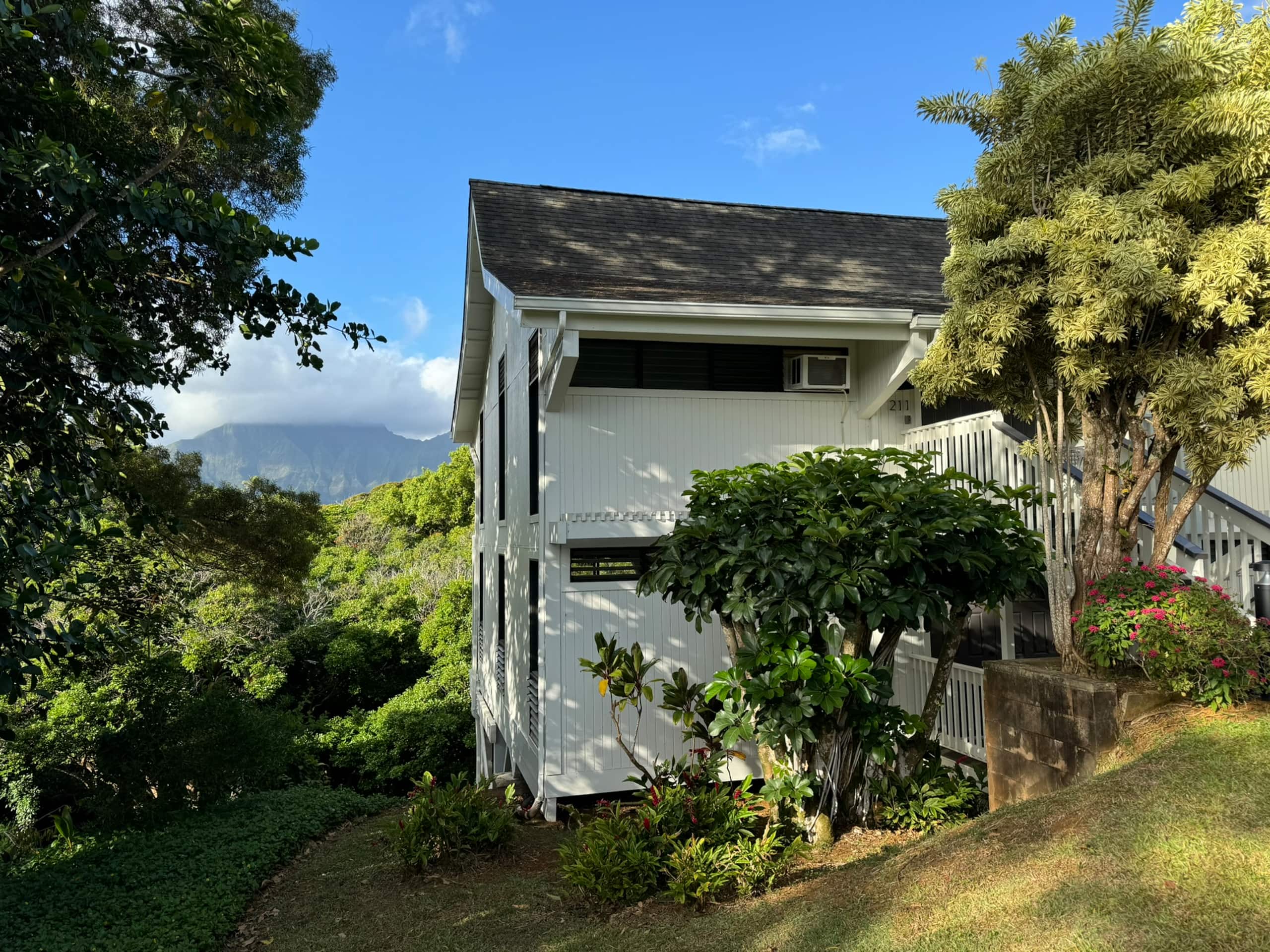 Condo in Princeville · ★4.94 · 1 bedroom · 1 bed · 1 bath - Image 19