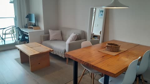 Top performing Airbnb: Lovely 1-bedroom rental unit in Montevideo in Montevideo