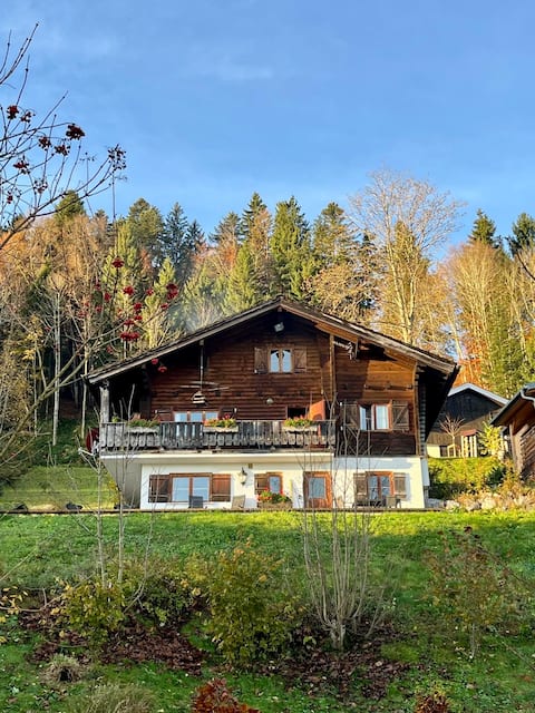 Vacation home "Eichkatzerl" in the Metzler log cabin