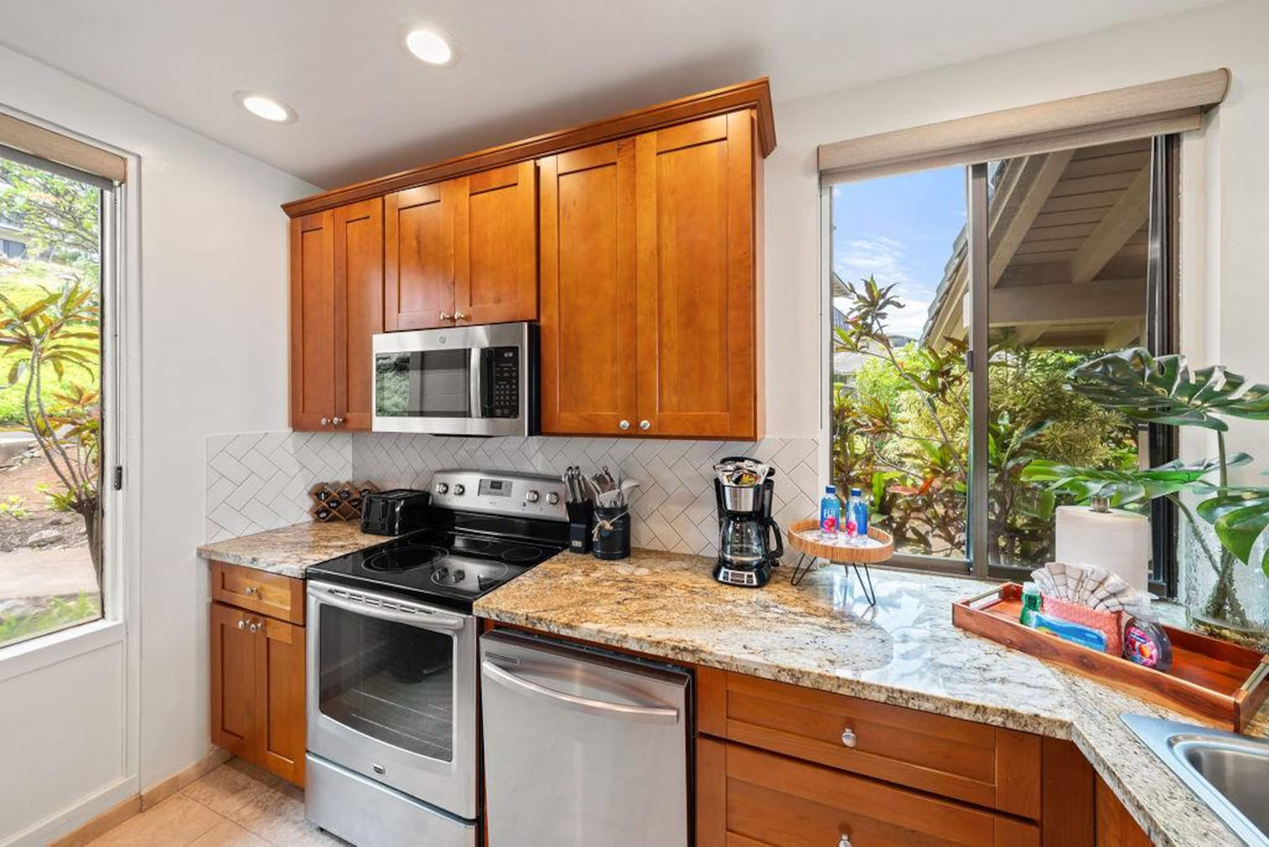 Villa in Lahaina · ★4.86 · 1 bedroom · 2 beds · 1.5 baths - Image 49
