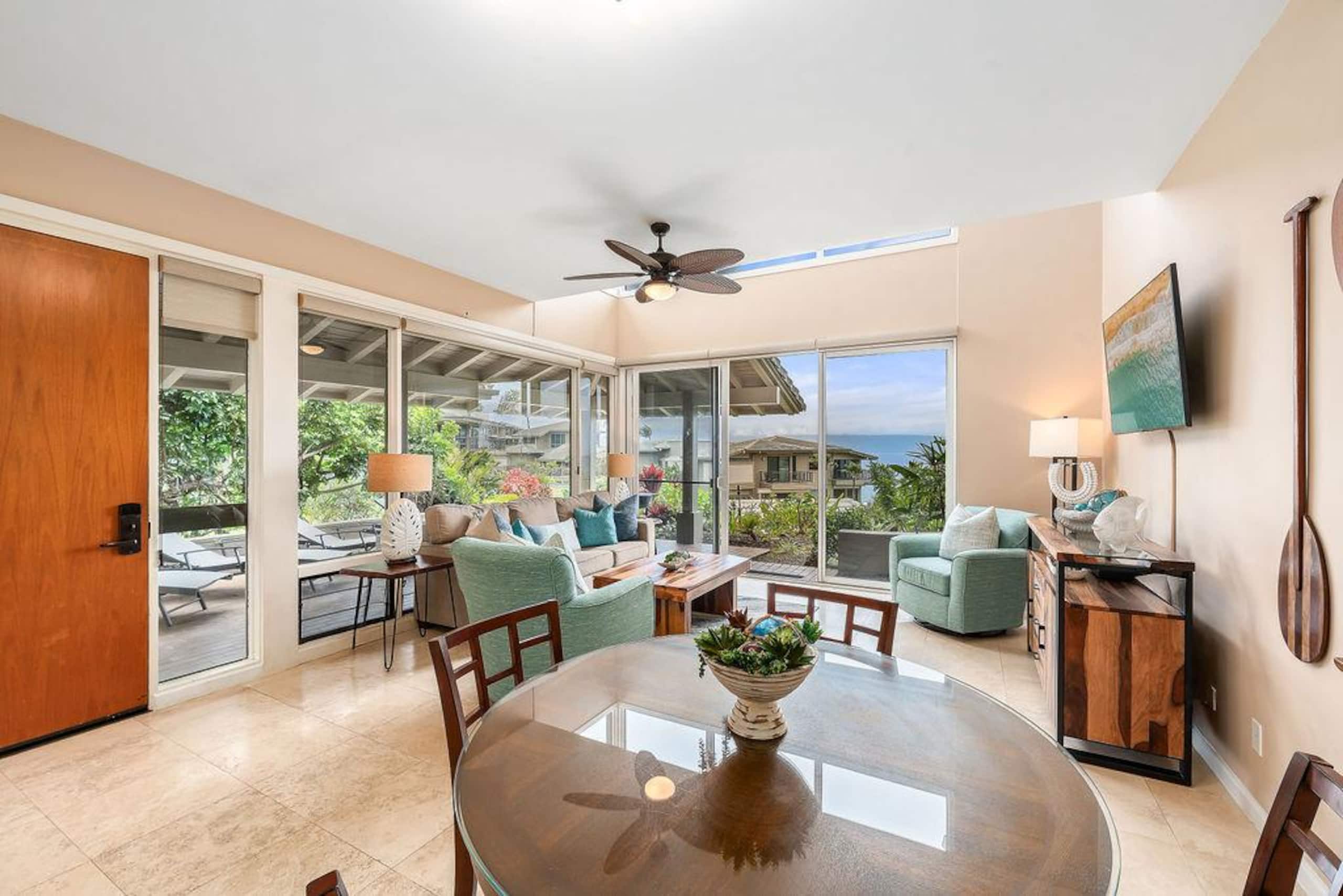 Villa in Lahaina · ★4.86 · 1 bedroom · 2 beds · 1.5 baths - Image 9