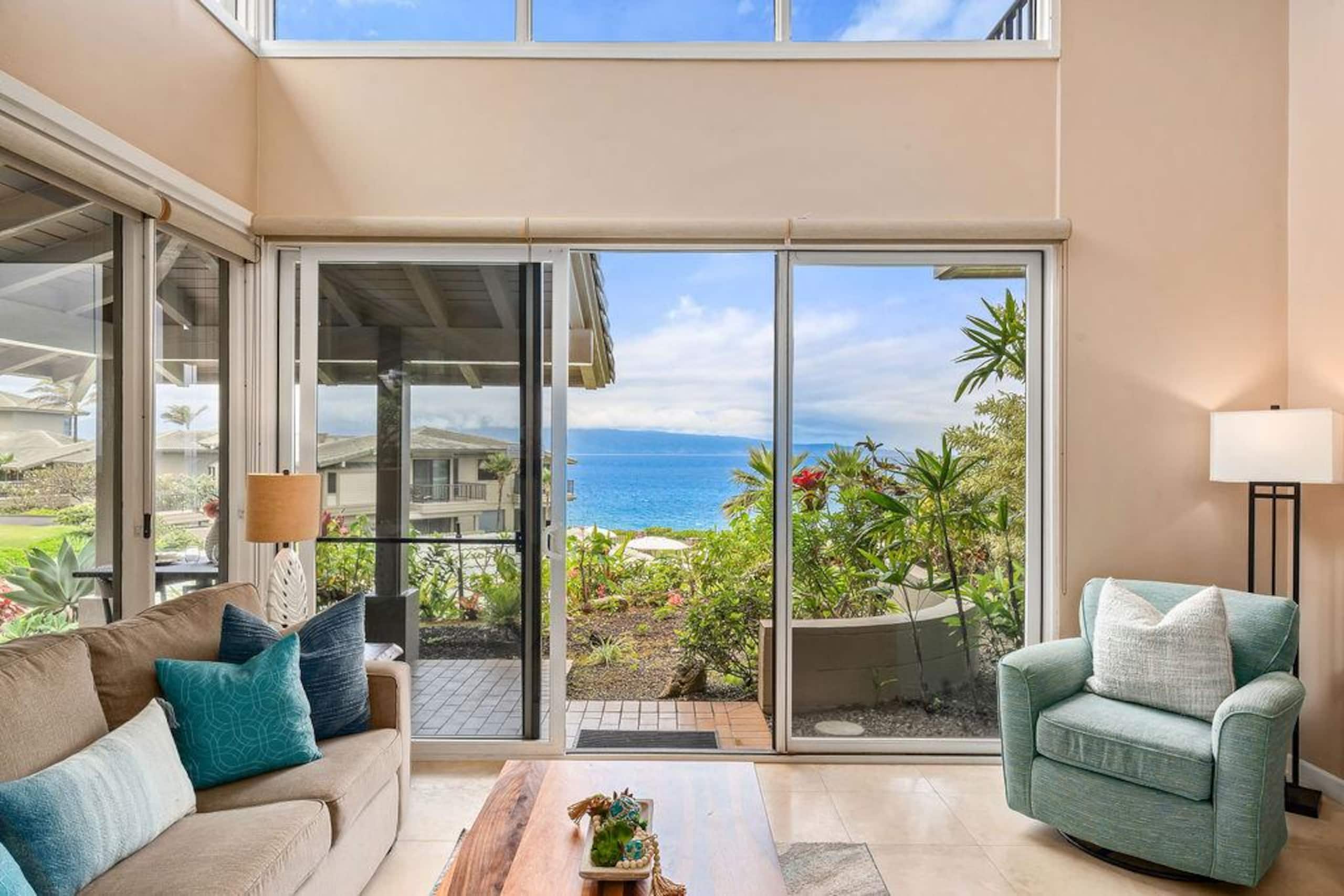 Villa in Lahaina · ★4.86 · 1 bedroom · 2 beds · 1.5 baths - Image 8