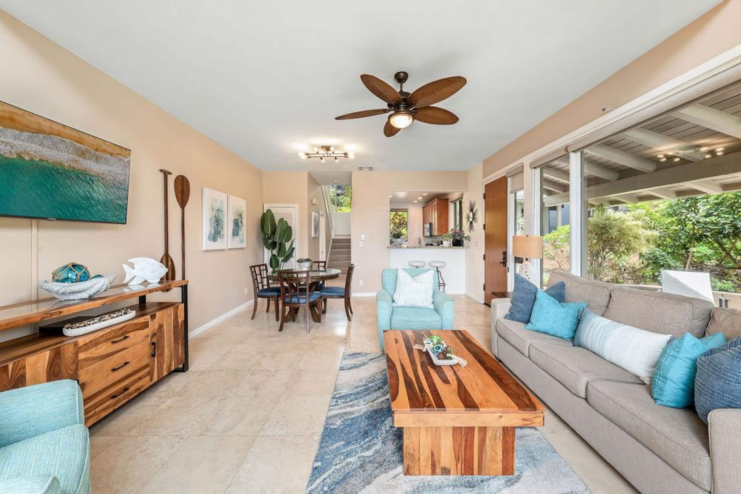 Villa in Lahaina · ★4.86 · 1 bedroom · 2 beds · 1.5 baths - Image 11