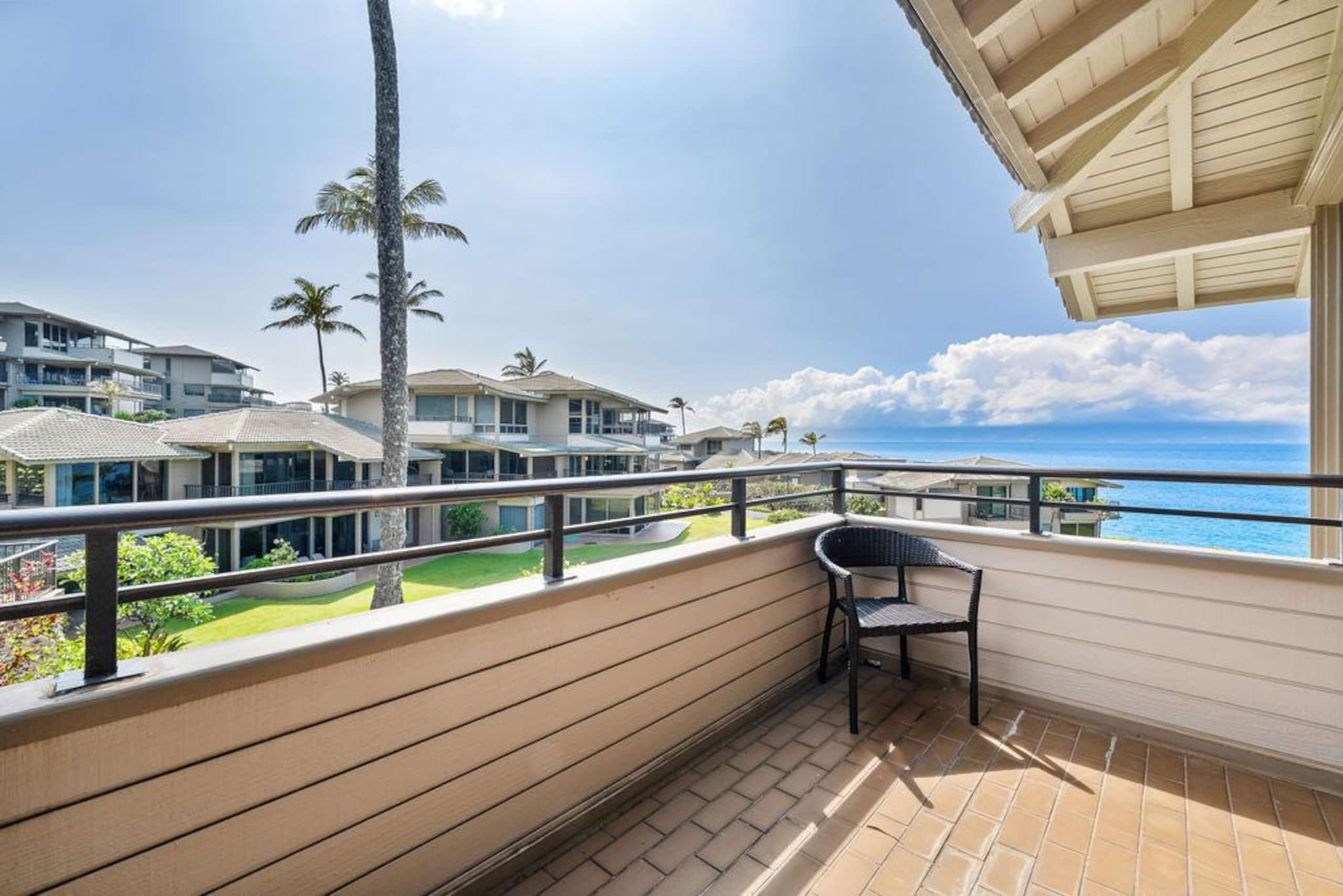 Villa in Lahaina · ★4.86 · 1 bedroom · 2 beds · 1.5 baths - Image 63