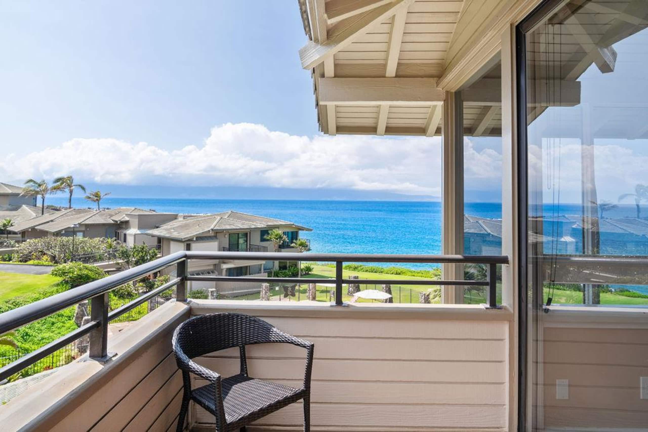 Villa in Lahaina · ★4.86 · 1 bedroom · 2 beds · 1.5 baths - Image 58