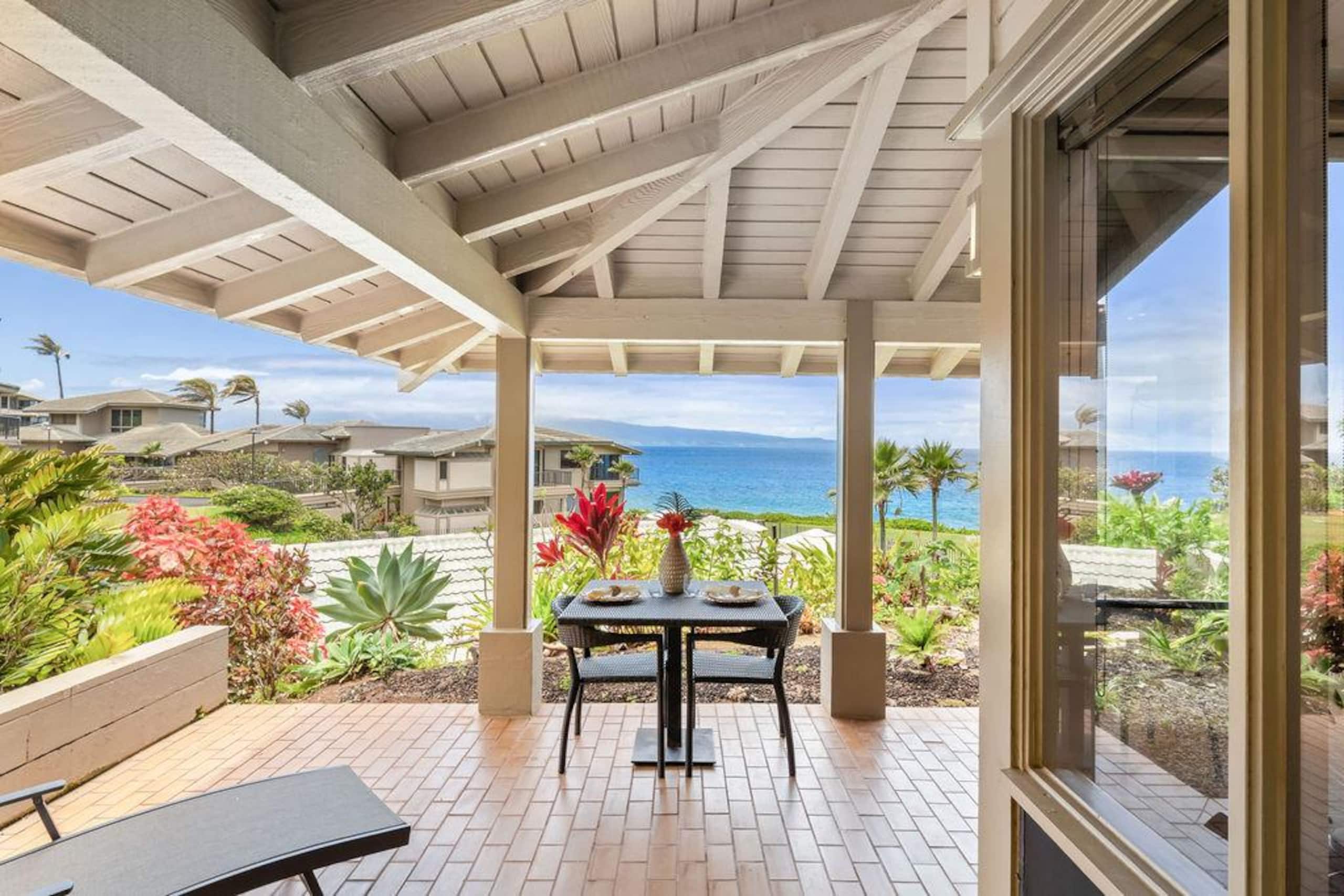 Villa in Lahaina · ★4.86 · 1 bedroom · 2 beds · 1.5 baths - Image 4