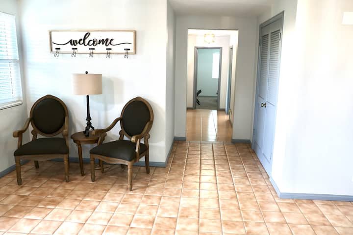 Las Palmas House - Perris, CA