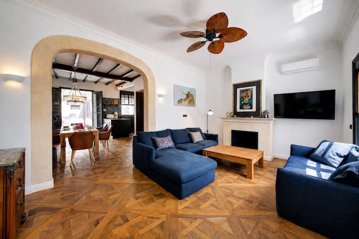 Villa "Es Roser"
 Parkplatz, Charme, Klimaanlage - Banyalbufar