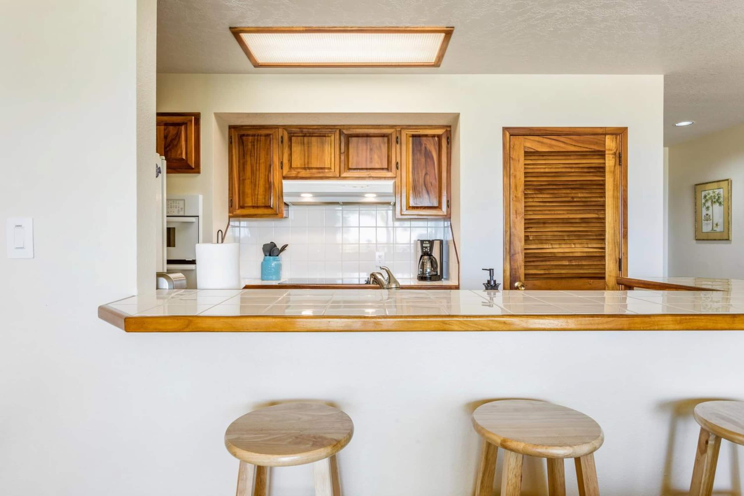 Condo in Kailua-Kona · ★4.86 · 1 bedroom · 2 beds · 1 bath - Image 17