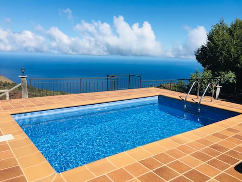 Rural accommodation with a private pool