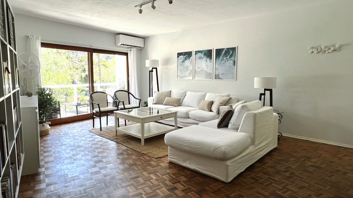 Successful Airbnb property: Apartment in the best area of Punta del Este in Punta Del Este