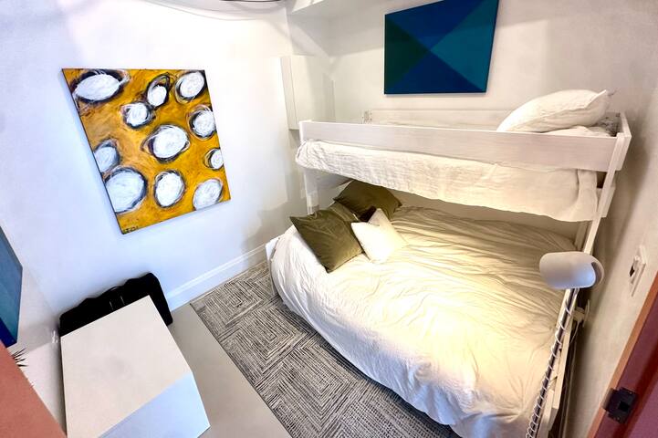 The Gallery gallery image 3