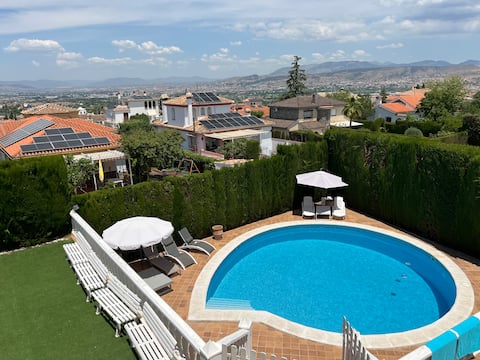 Villa Mare, marvelous spaces, great views!