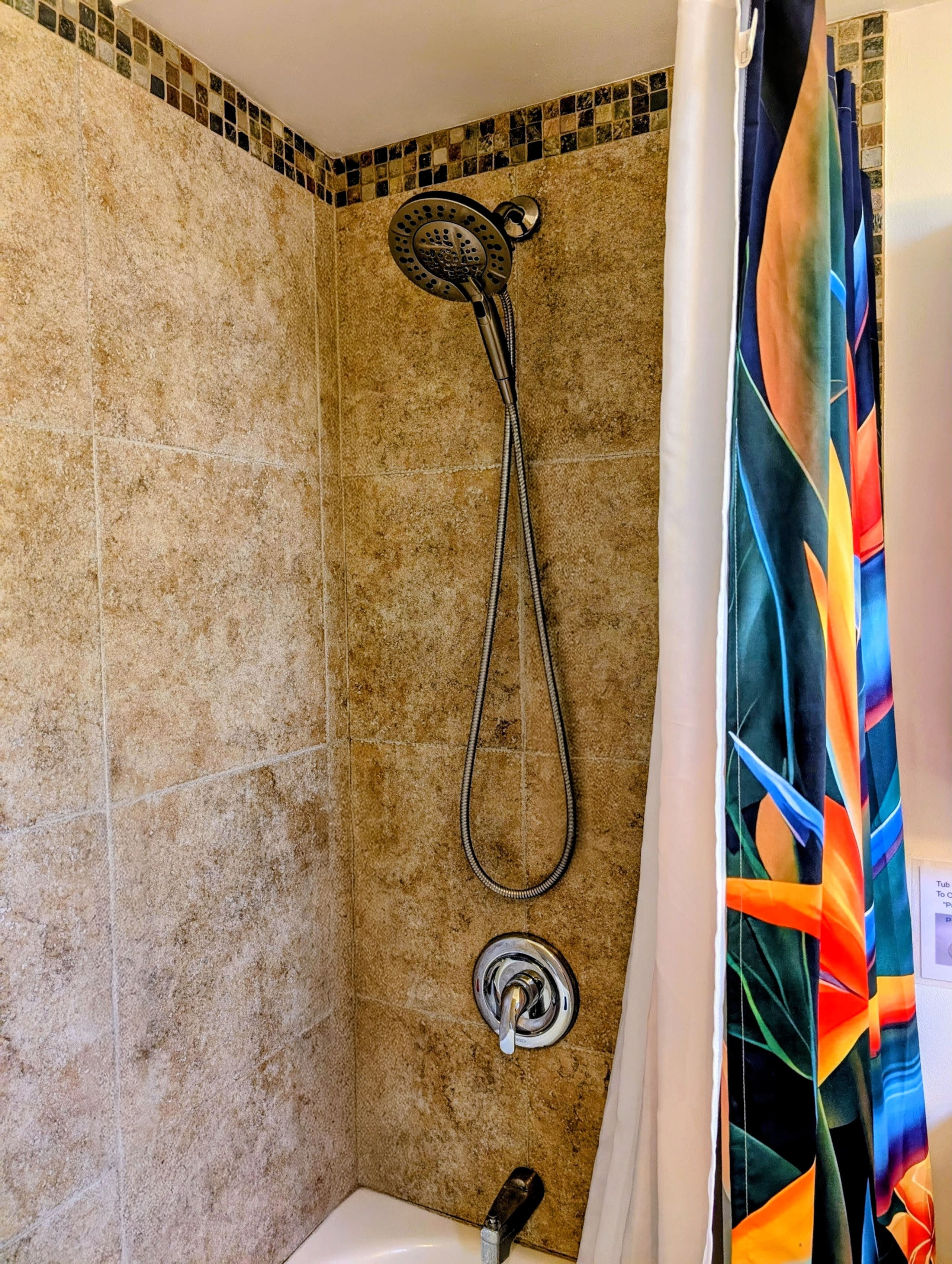 Condo in Kihei · ★4.87 · 2 bedrooms · 3 beds · 2 private baths - Image 37