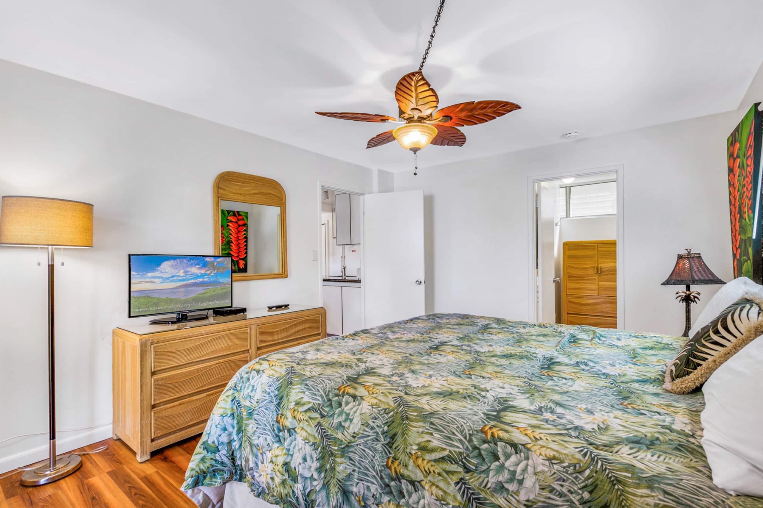 Condo in Kihei · ★4.87 · 2 bedrooms · 3 beds · 2 private baths - Image 32