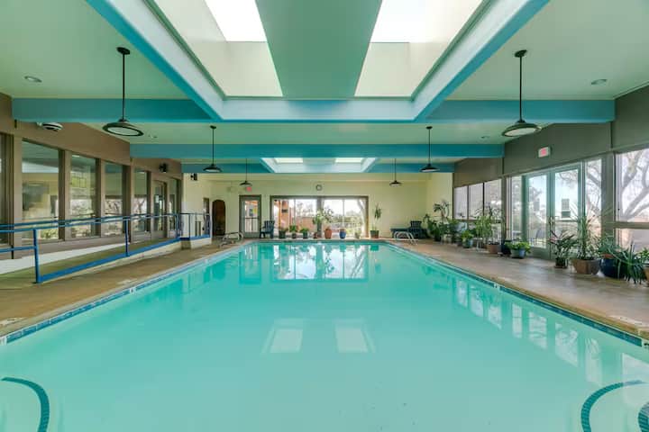 Amazing Arroyos Views & Heated Pool/gym/sauna - Santa Fe