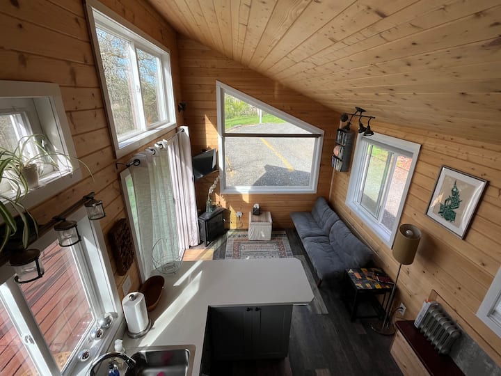 Tiny House In A Quiet Oak Grove - Silverton, OR