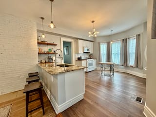 Spacious Historic 4 Bed Home by the Parks, photo 7 of 35