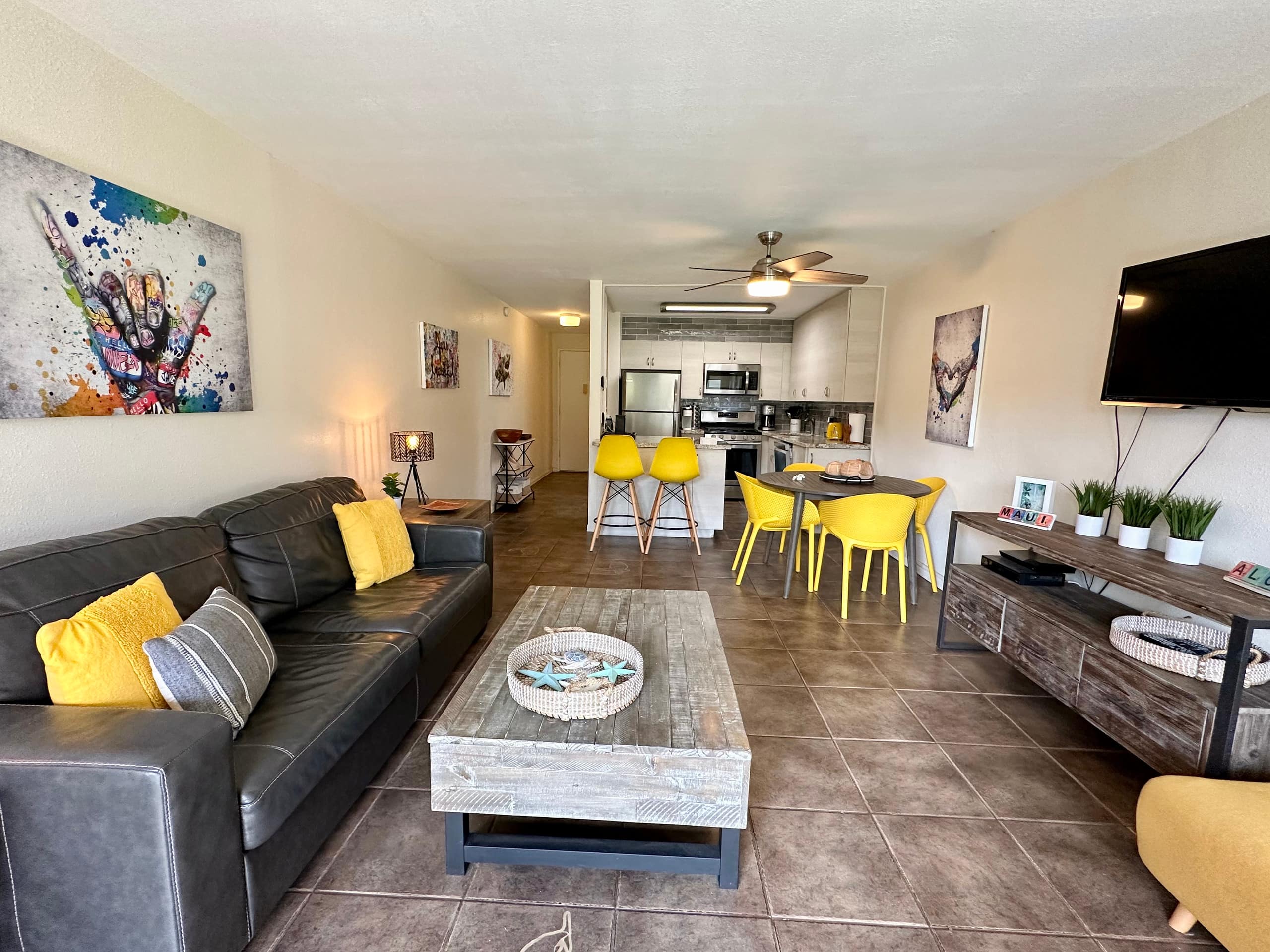 Condo in Kihei · ★4.64 · 1 bedroom · 4 beds · 1 bath - Image 9