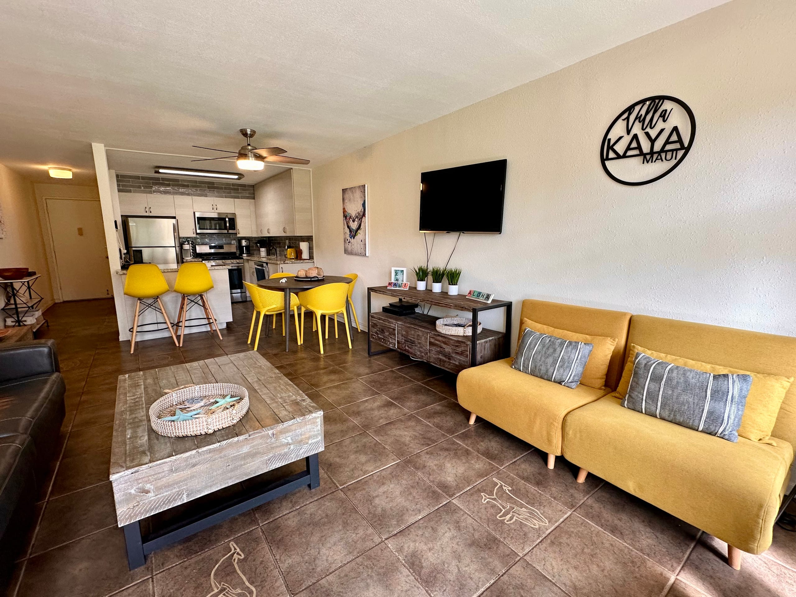 Condo in Kihei · ★4.64 · 1 bedroom · 4 beds · 1 bath - Image 8