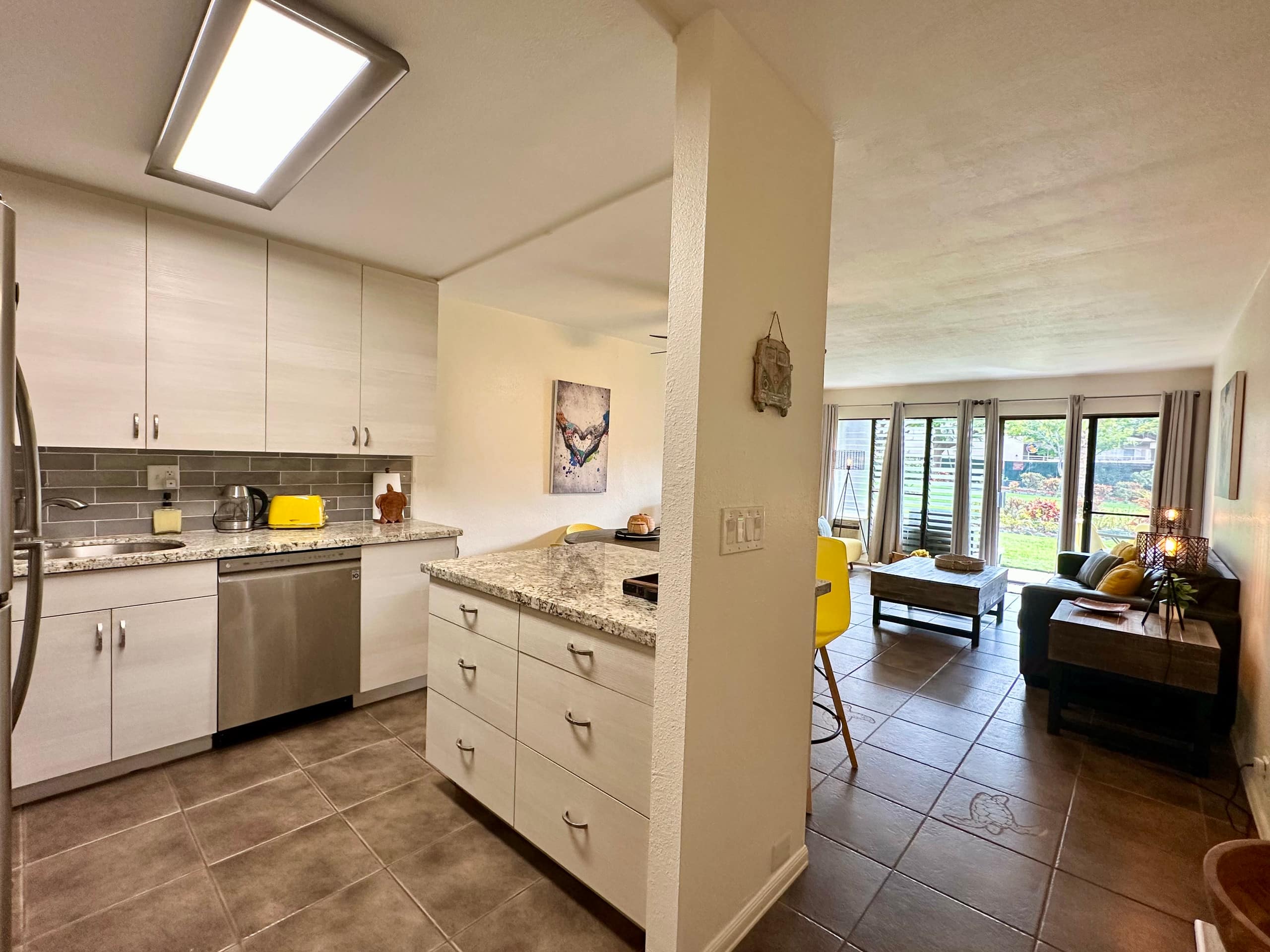 Condo in Kihei · ★4.64 · 1 bedroom · 4 beds · 1 bath - Image 31