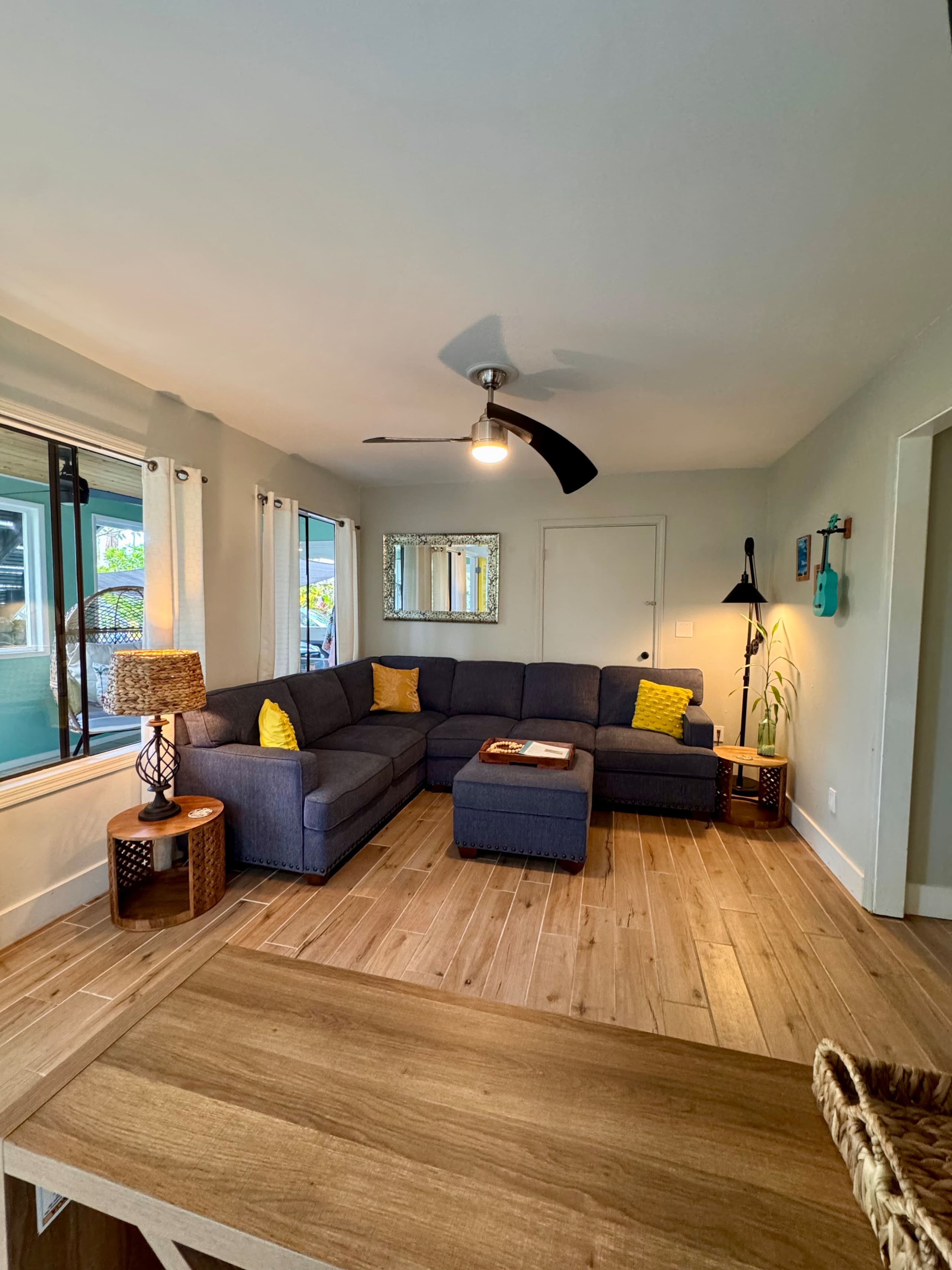 Home in Kailua-Kona · ★5.0 · 2 bedrooms · 2 beds · 1 bath - Image 2