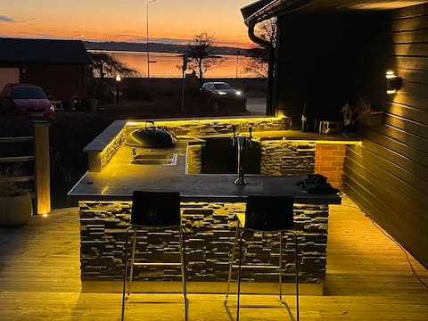 Modern Villa 200 meters from the ocean