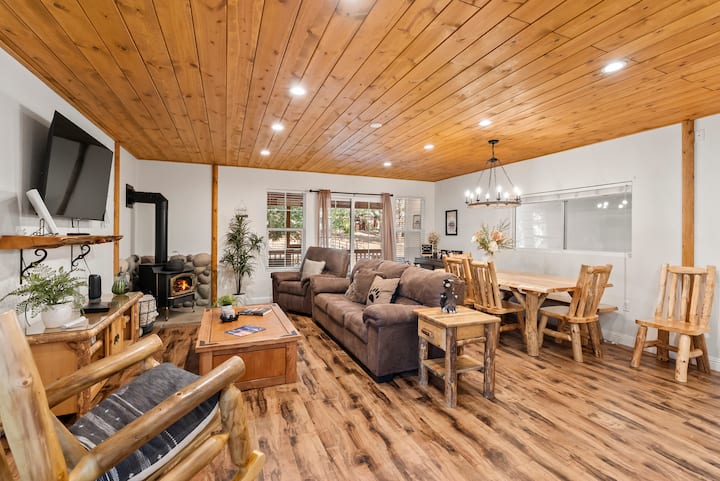 Familycabin Movieroom Gameroom Spa Fencedproperty - Big Bear Lake, CA