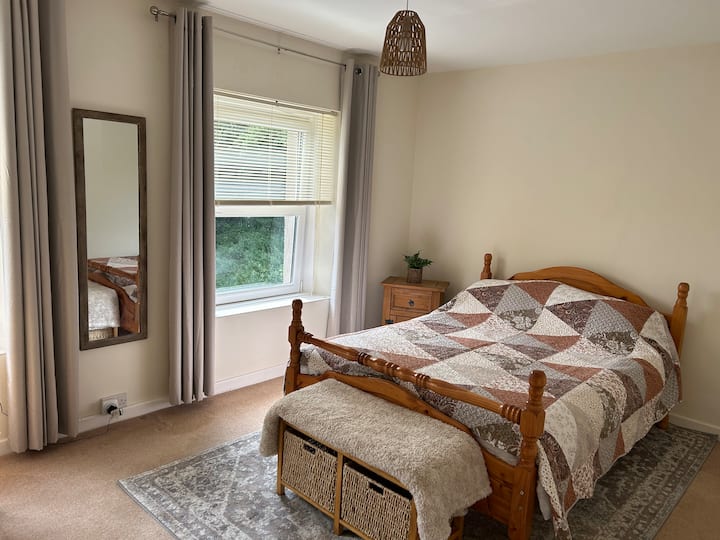 საძინებელი 1