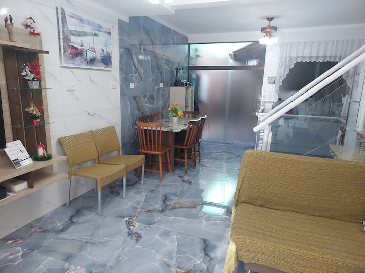 Casa  Em Condomínio  Com Piscina 2,8km Da Martins - Caraguatatuba