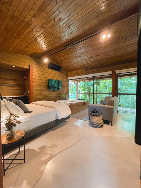 Equipped cabin immersed in nature in Pomerode