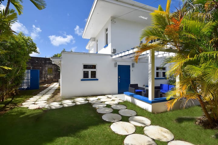 3 Min Walk From The Beach - Bella Figura (Apt 3) - Barbados