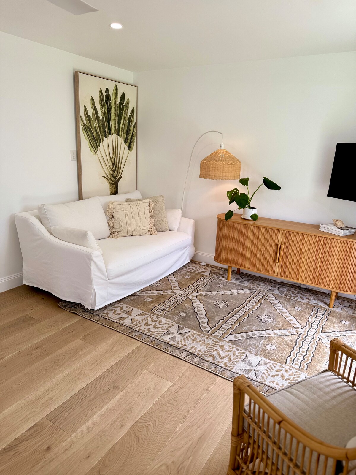 Popular Airbnb listing: Shaws Bay, Luxury 1 Bedroom Apartment in East Ballina