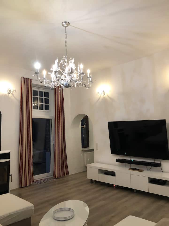 Lenneburg Historisches Schloss. Wohnung Mit Kamin - Hemer