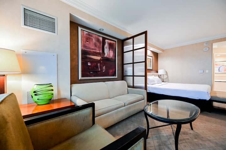 A19b1* Studio W/no Resort Fee/pool/gym - Las Vegas, NV