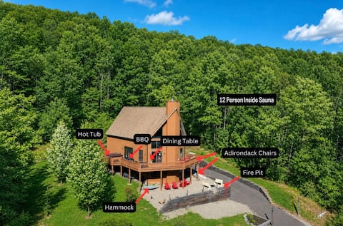 The Ridge Chalet in Ellicottville~Hot Tub & Sauna!