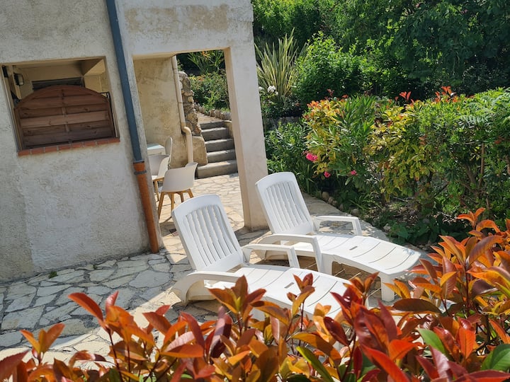 Appartement. Alpes-maritimes - Tourrettes-sur-Loup