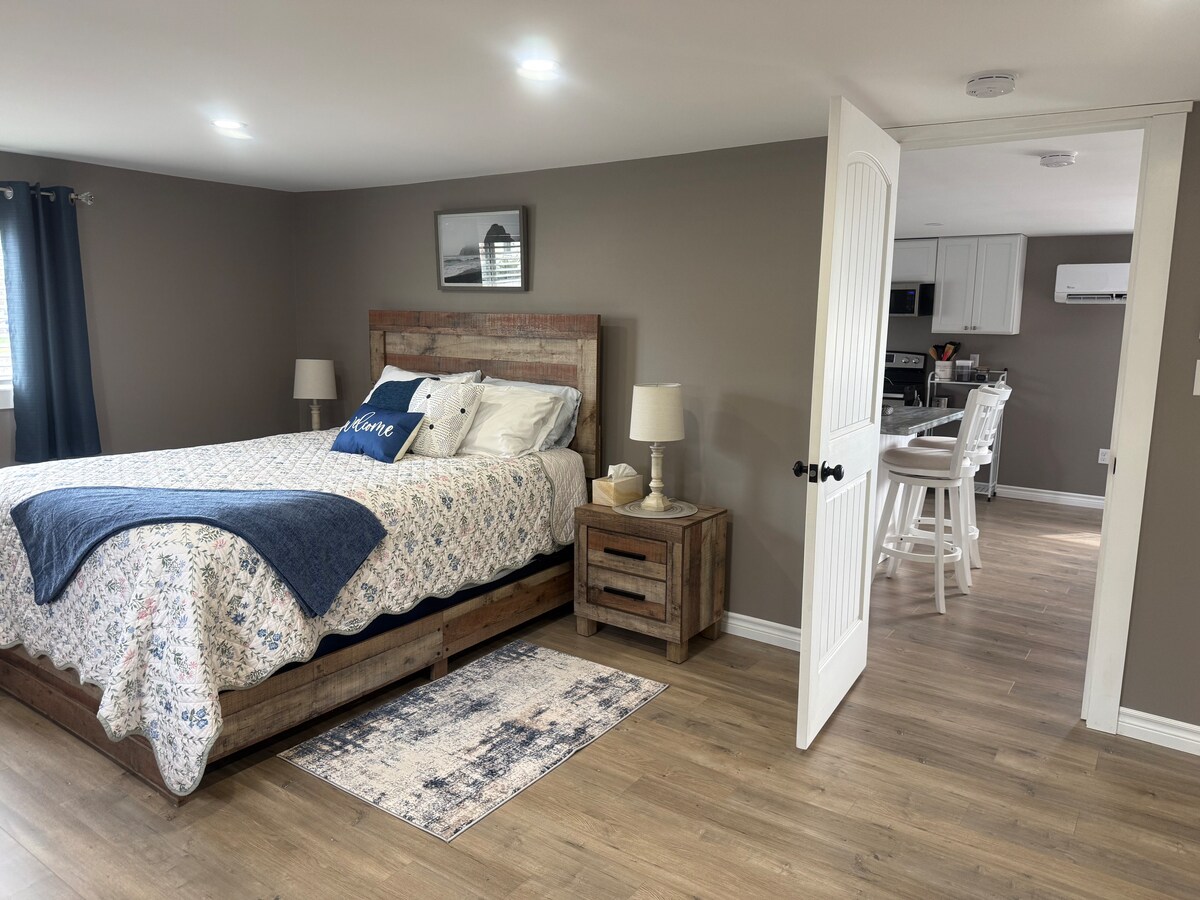 Sunset Suite in Wilsons Beach — property photo 11