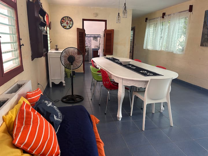Mi Casita A 50 Metros Del Mar. 6 Cuartos - Varadero