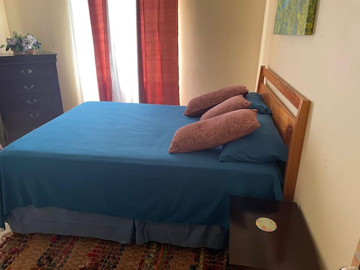 Kitanda cha chumba cha mbele